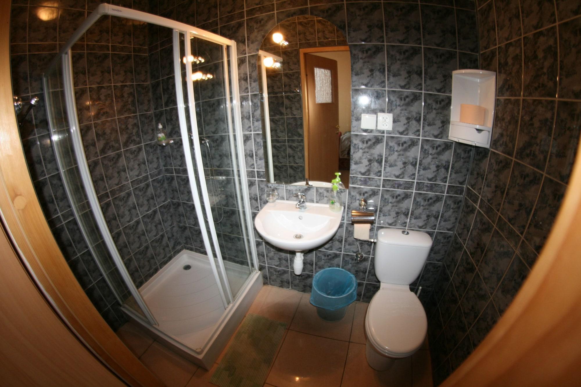Hotel Daisy Budget Красков Екстериор снимка