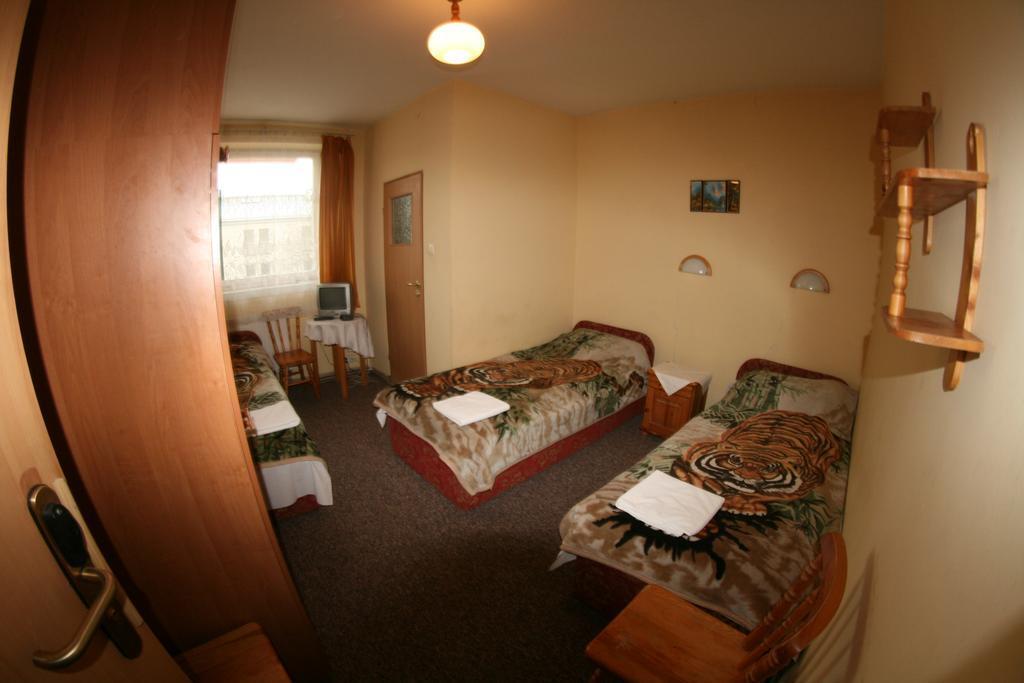 Hotel Daisy Budget Красков Екстериор снимка